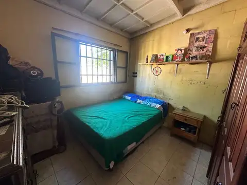 Venta Casa 2 Dorm Ampliacion Ferreyra 250m2Terreno