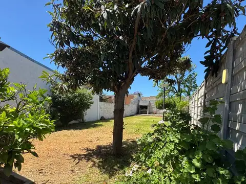 OPORTUNIDAD Casa en venta con jardin en Boulogne