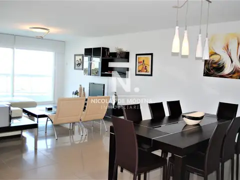 Departamento en Venta en Playa Mansa, USD 650.000