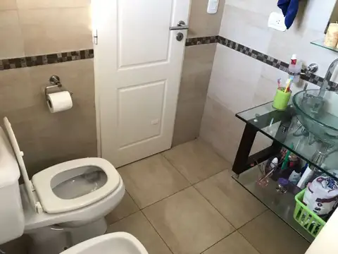 Departamento en Alquiler con 1 cochera