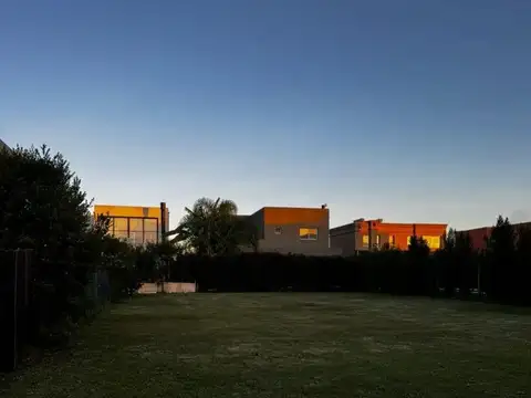 TERRENO VENTA - BARRIO NAÚTICO VILA MARINA I - DIQUE LUJAN - TIGRE - PERMUTA Y APTO CREDITO !