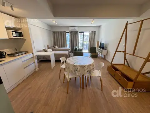 Amplio Departamento Monoambiente con Balcon 