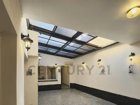 Venta PH  sin expensas 4 dormitorios patio cubierto, terraza