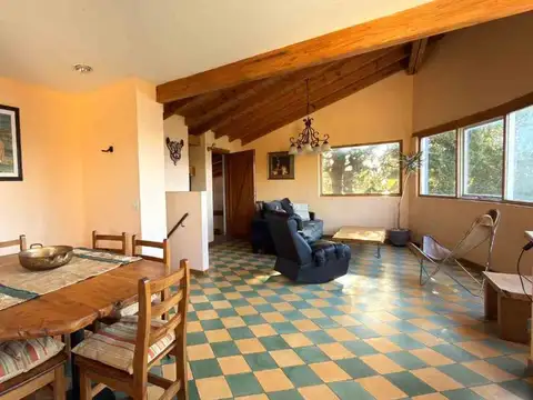Casa 6 ambientes con 3 baños