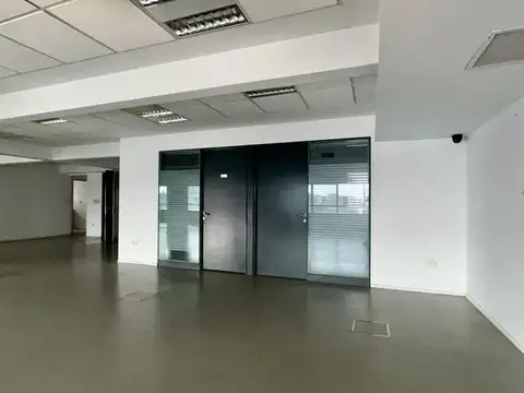 Edificio Comercial en Recoleta