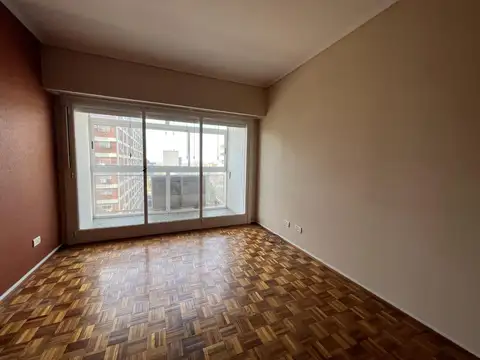 Oficina en Alquiler en Olivos, $ 620.000