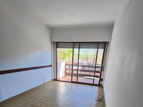 Venta Muy Lindo Dto 4 Amb Al Frente con Balcon