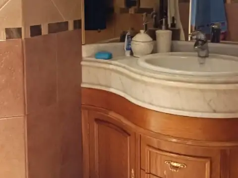 Hermosa propiedad en Merlo Centro