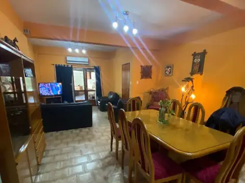 Casa en Venta en Villa Saenz Peña, USD 260.000