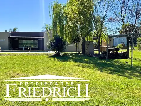 Casa en Venta al Este