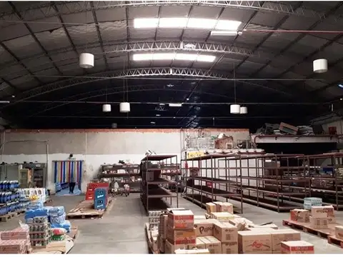 Galpon en Venta en San Andres, USD 1.250.000