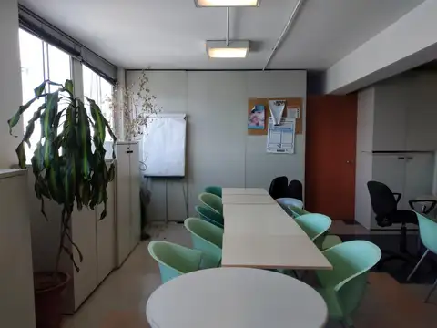 Oficina en Venta 70 años