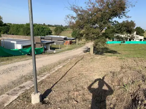 Terreno en Venta 14  mts Fondo