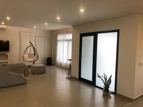 Casa  en Alq. Temporario ubicado en Pilar,  G.B.A. Zona Norte