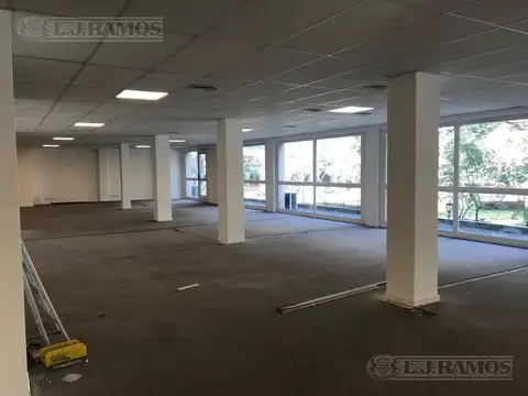 Oficina en Alquiler 71 años