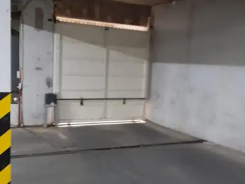 Combet  al 4600 entre Alvear y Pueyrredón