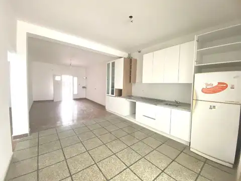 Depto Tipo Casa en Venta con 1 cocheras