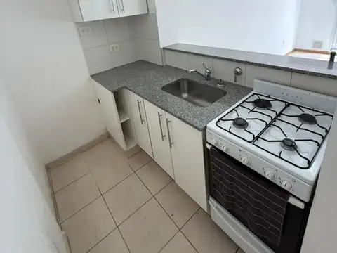 Paraguay 100, Piso 04