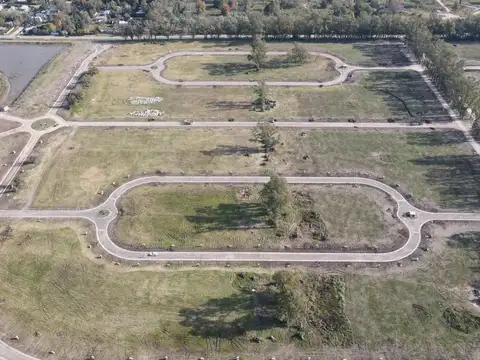 Terreno en Venta en Pilar Del Este - Santa Sofia, USD 32.000