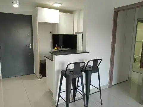 Departamento en Alquiler en Parque Chas, $ 800.000