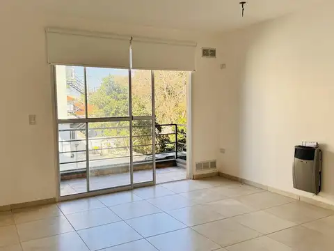 Moreno entre Brown y Paso