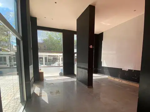 SE ALQUILA LOCAL COMERCIAL EN SAN MIGUEL