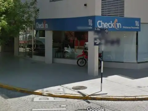 Av. Mitre esq. Gral. Paz