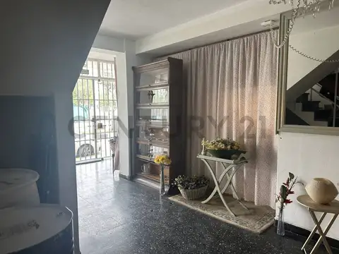 Local en Venta 45 años