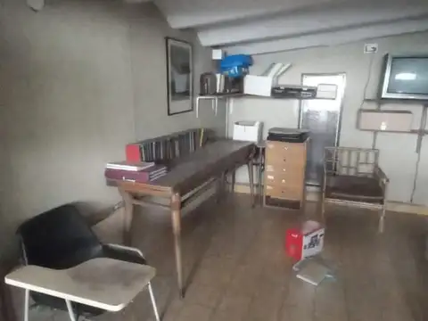 Depto Tipo Casa en Venta 60 años