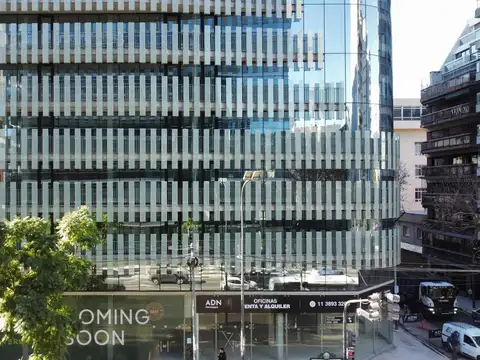 Venta Oficina frente en Libertador Belgrano