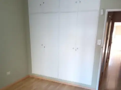 Depto Tipo Casa 3 ambientes con 2 baños