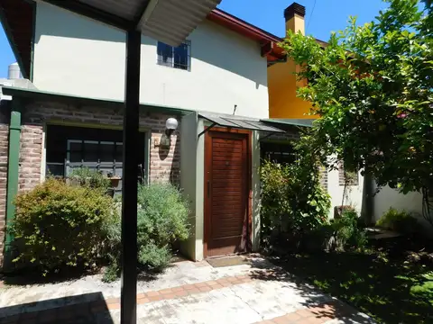 VENTA ZONA CHALTEL - 3 Dorm con Pileta y parrilla