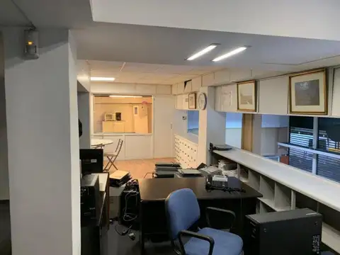 Tucumán Esquina Maipú Local Lote Propio 284m y Oficinas 384m Microcentro