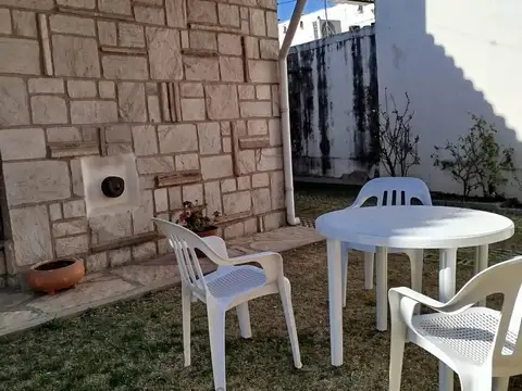 lopez y planez y rivadavia 300