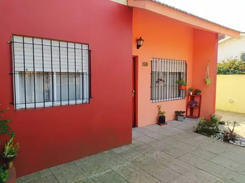 Depto Tipo Casa en Venta de 3 ambientes