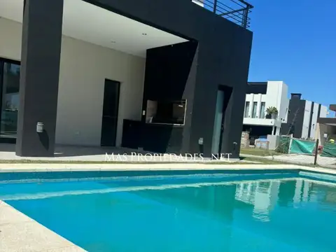 Casa en Venta en Canning, USD 390.000