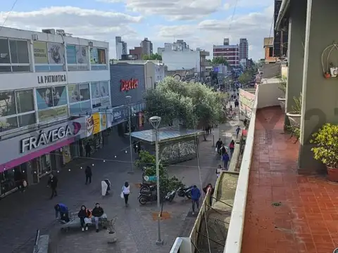 VENTA FLORENCIO VARELA DEPARTAMENTO 3 AMB 140M2 C/BALCON y TERRAZA- FINANCIACION