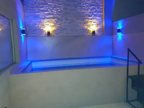 PH TIPO CASA EN EXCELENTE  ESTADO CON PILETA QUINCHO Y PARRILLA