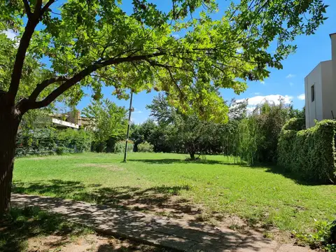 Terreno en Venta de 1295,0 m2