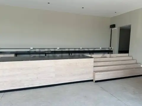 Local en Venta en City Bell, USD 380.000