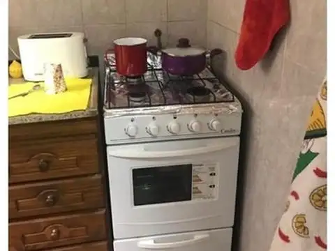 Depto Tipo Casa 5 ambientes con 2 baños