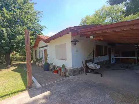 Se vende casa 2 dormit c/ Gas  Villa Gral Belgrano