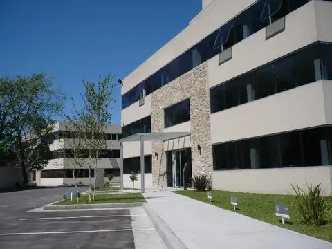 Acceso Oeste ( Pte. Peron) 8700, Piso PB Edifici