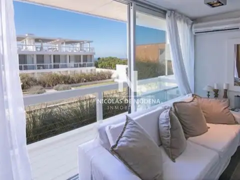 Departamento de 2 dormitorios en Manantiales en venta