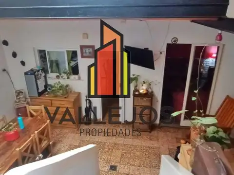 Depto Tipo Casa 4 ambientes con 1 baño