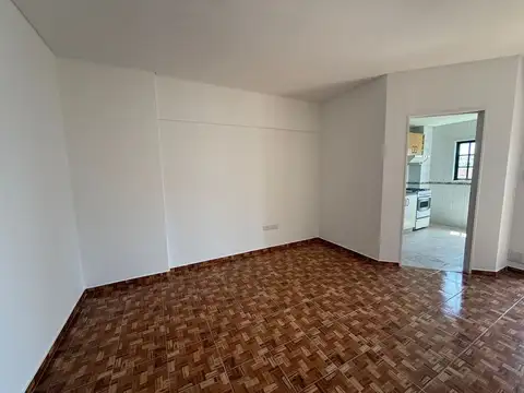 Avenida Directorio 900