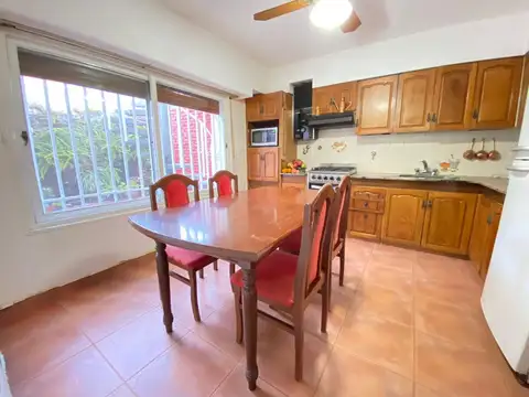 Casa en Venta en Barrio España y Hospitales, USD 49.000