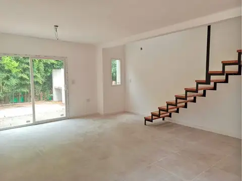Depto Tipo Casa en Venta de 2 dormitorios