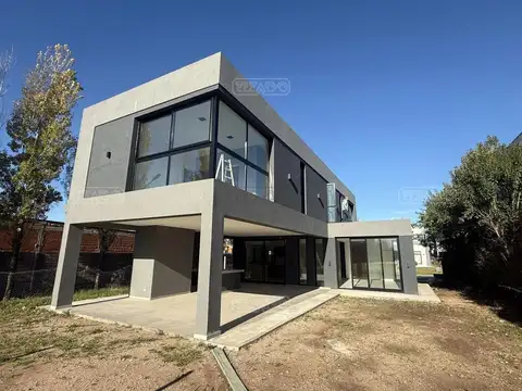 Lagoon Pilar -  Caamaño - Villa Rosa - Pilar 1100