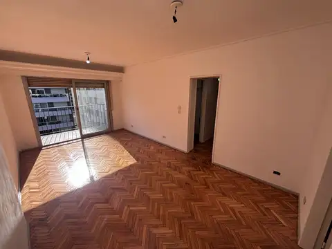 4 AMB C/ DEP CTFTE C/BALCONES MUY LUMINOSO